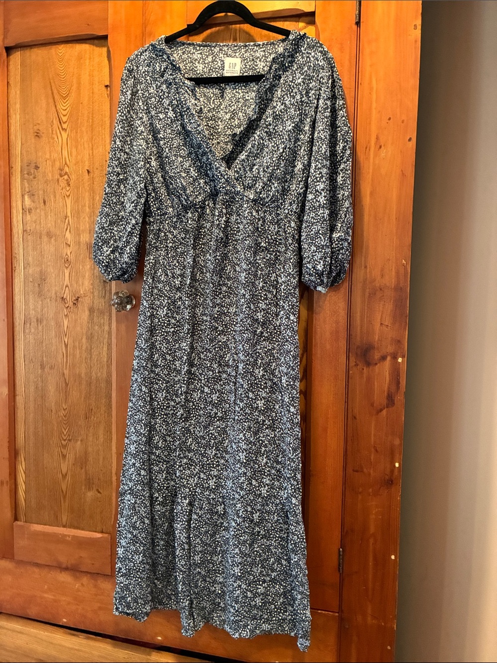10/25$ 🥳 GAP Blue Wrap Maxi Dress